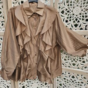 Chemise camel avec volants