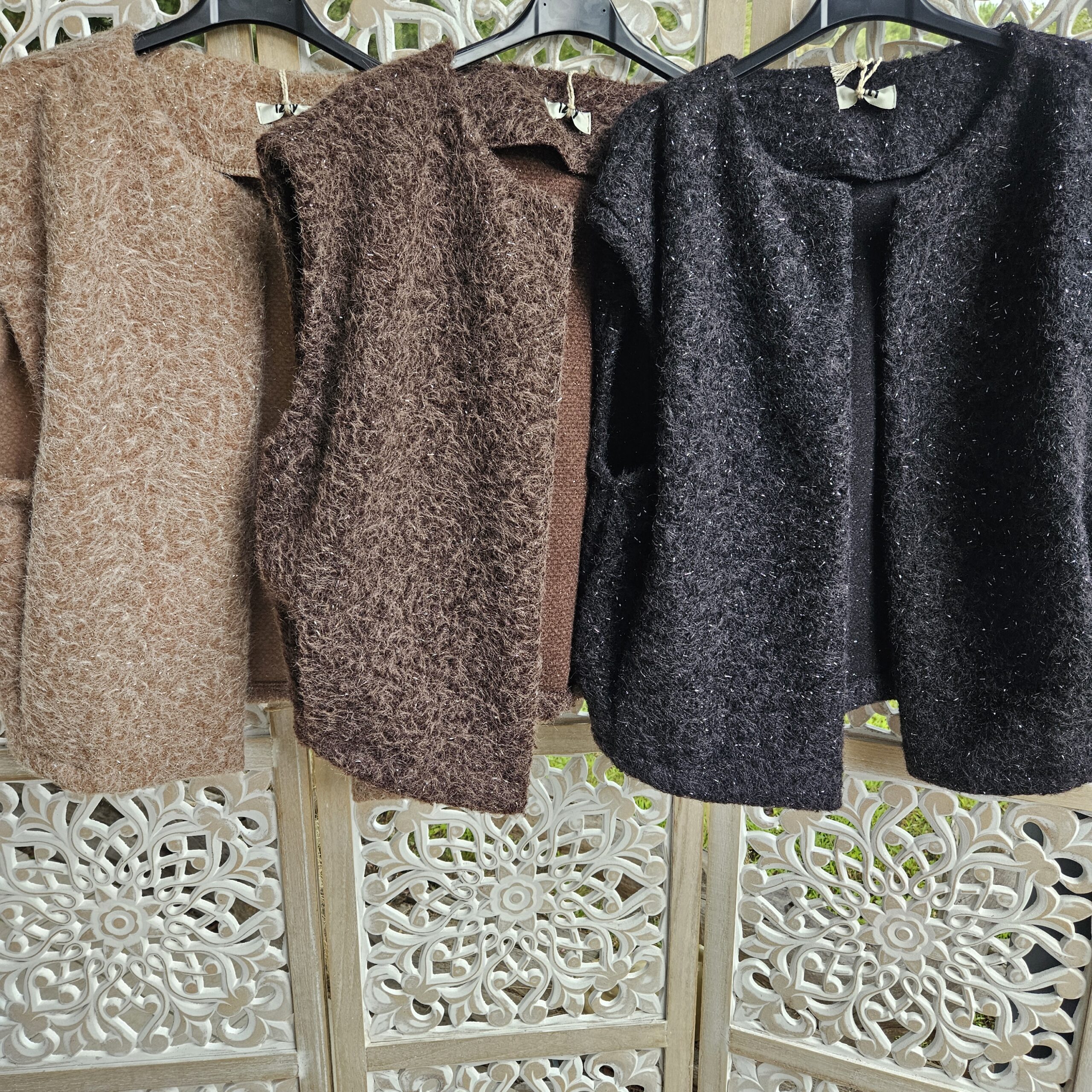 Gilet cintré sans manches pailleté