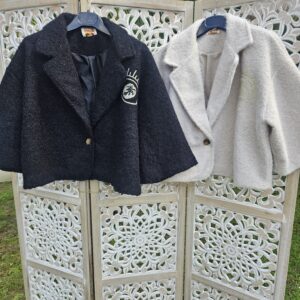 Veste courte manches larges 3/4