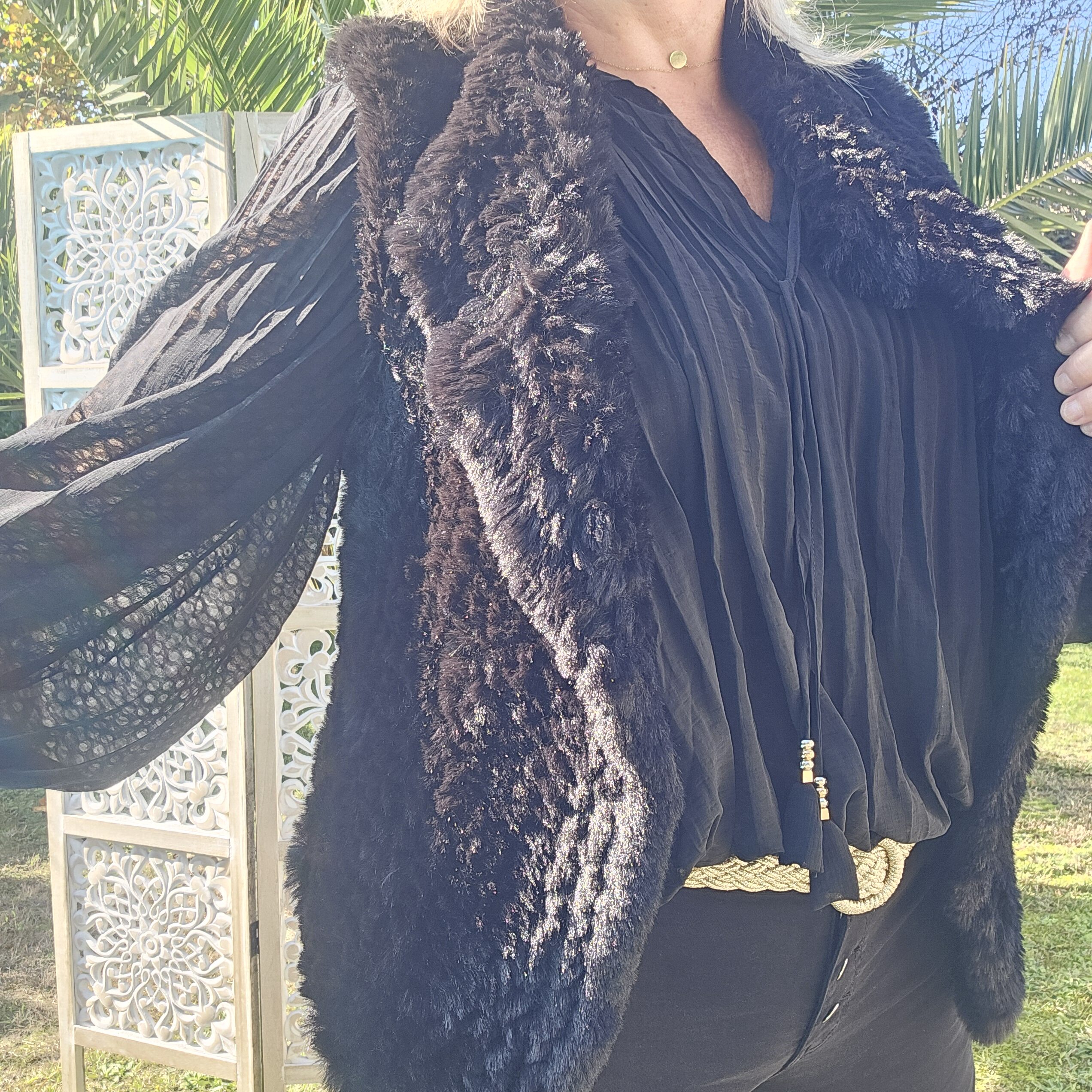 Blouse noire plissée – Image 9