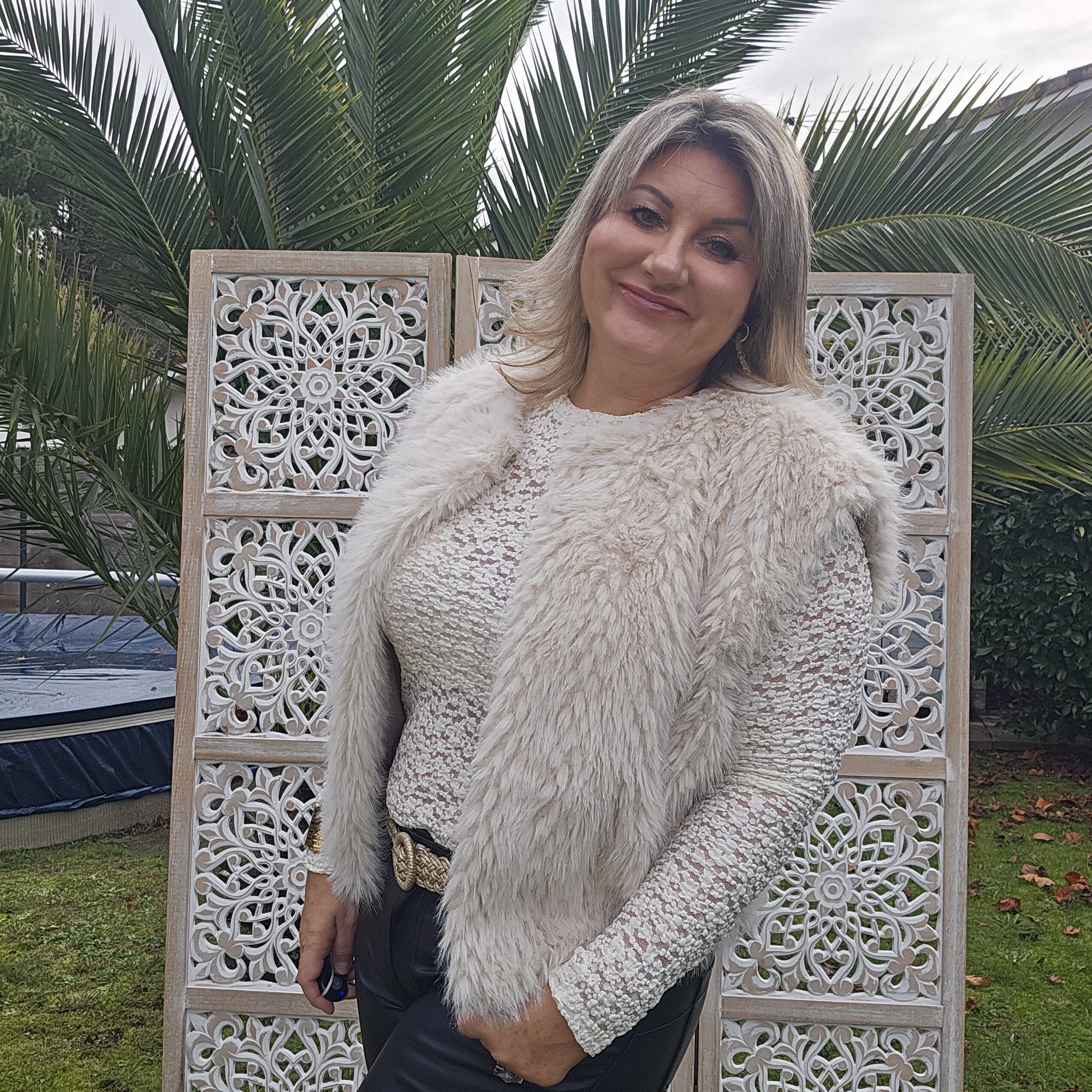 Mousseline en dentelle semi transparente Choklate â Image 23