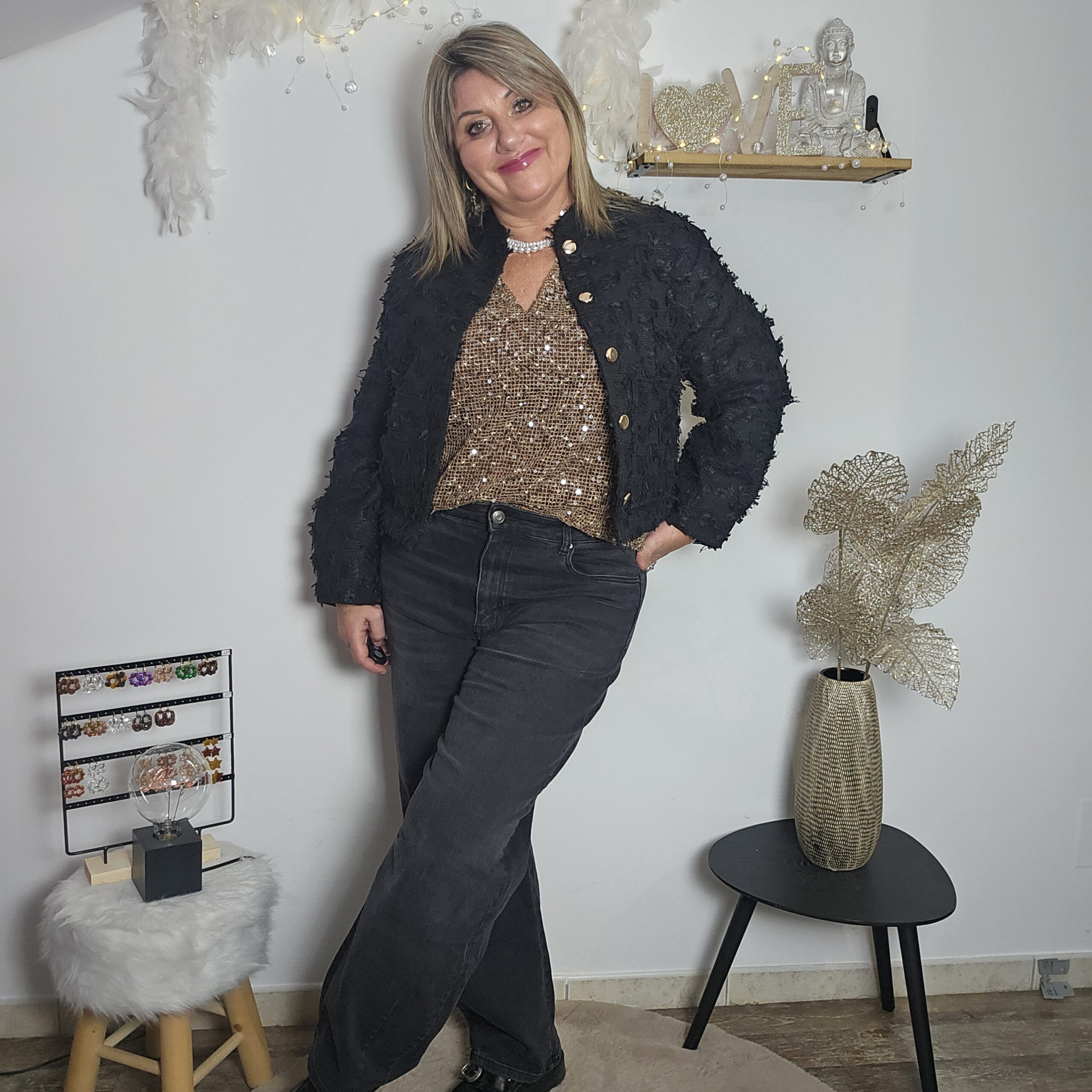 Veste courte noire en tweed – Image 2