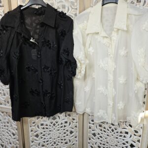 Chemise fleurs manches courtes