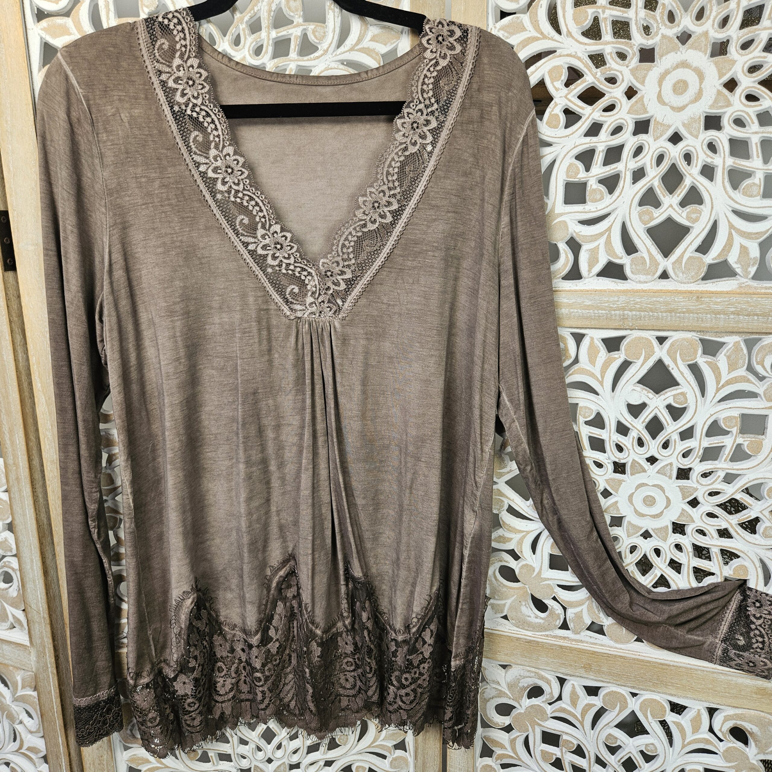 Top dentelle viscose manches longues