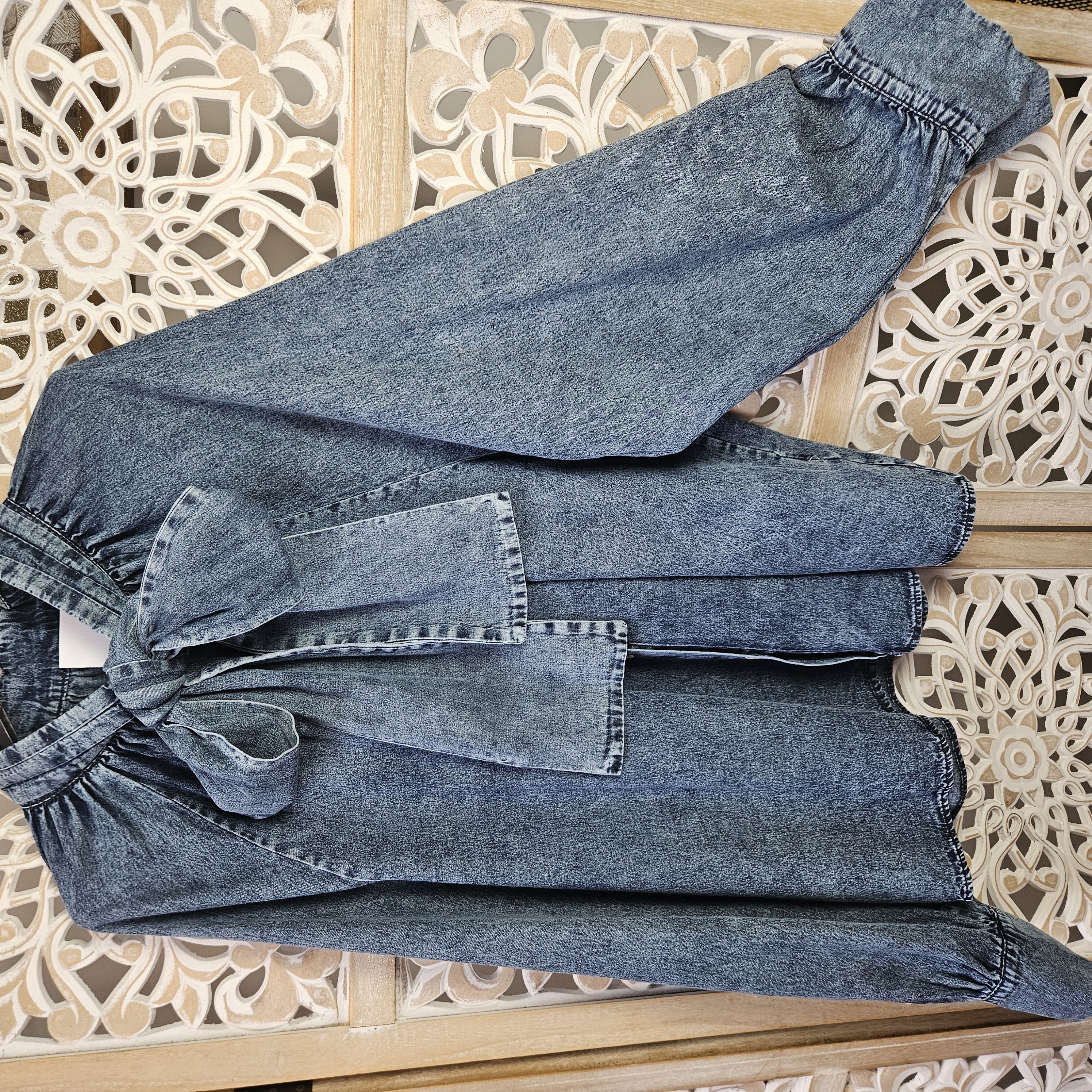 Chemise en Jean et Nœud