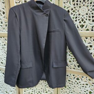 Blazer noir bouton décalé