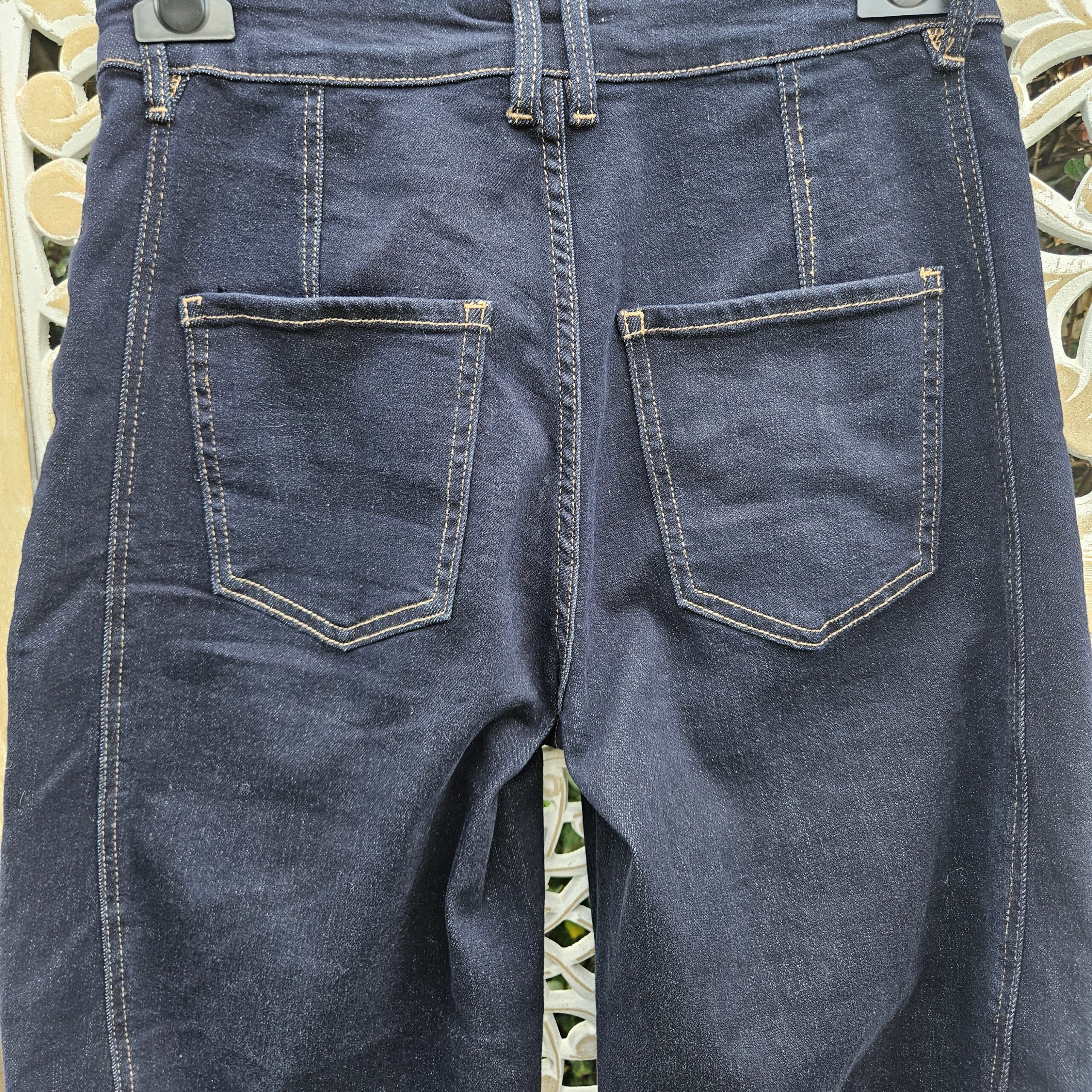 Jeans Barrel bleu brut étoiles cloutées – Image 7
