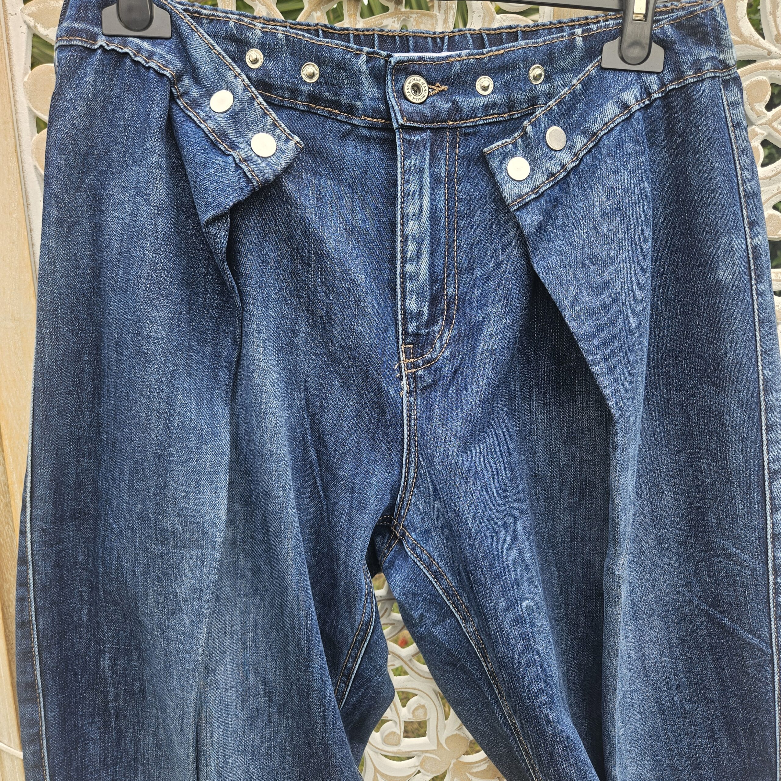 Jeans bleu drapé – Image 11